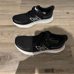 New Balance Women’s 1080 V12 B Width